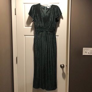 Ivy City & Co green velvet jumper